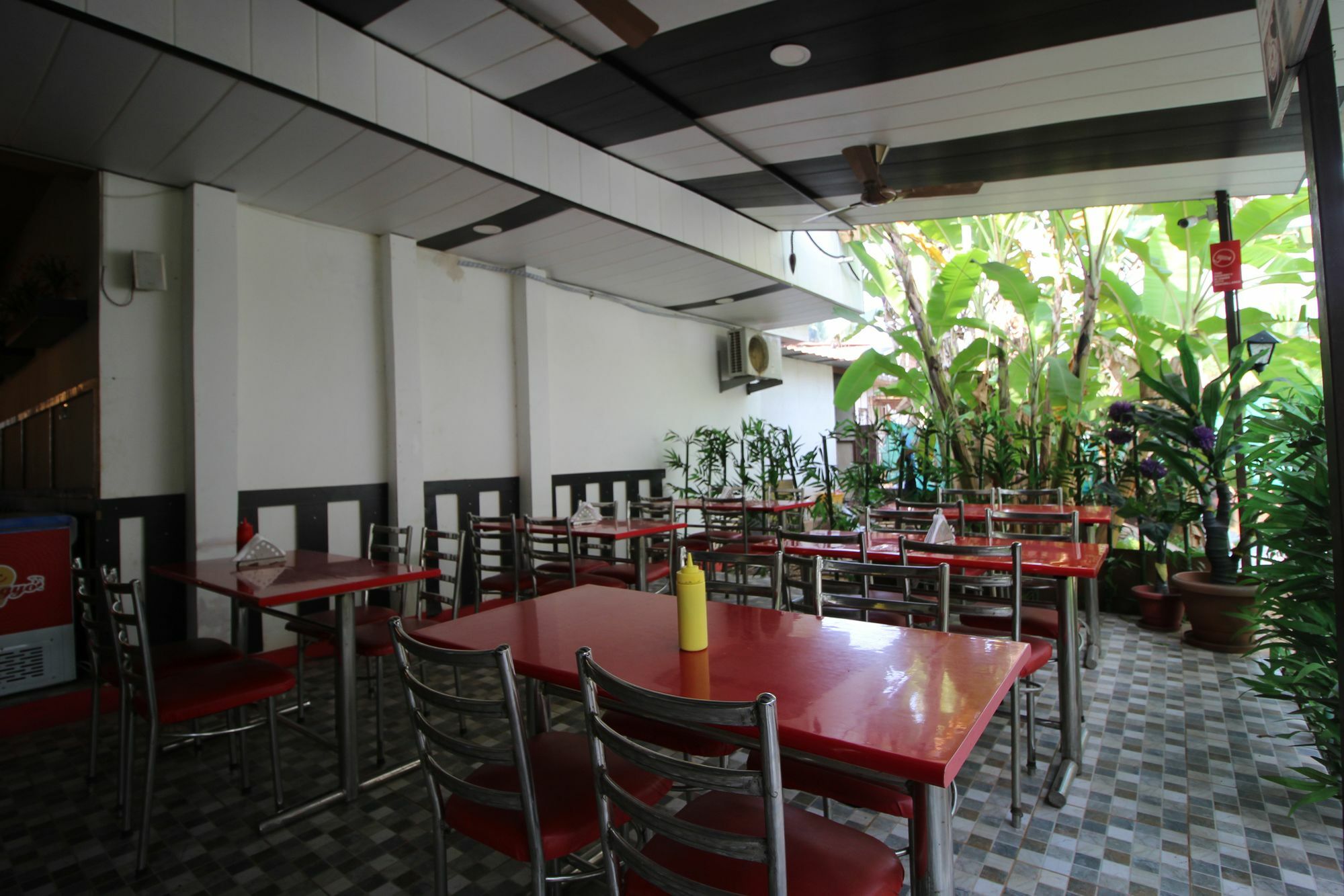 Collection O Retreat Morjim Resort Esterno foto