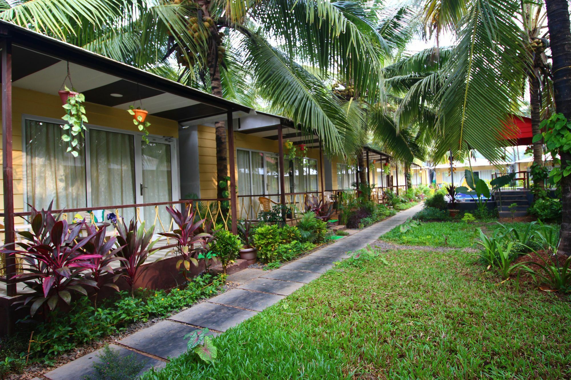 Collection O Retreat Morjim Resort Esterno foto